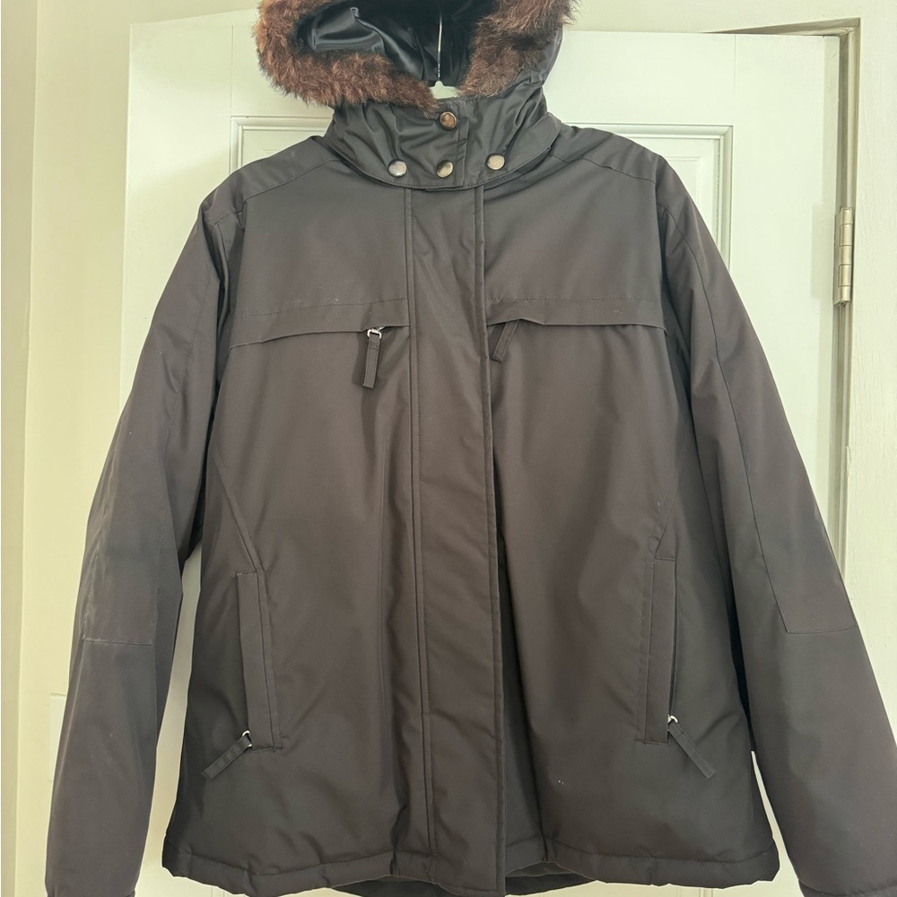 Women’s Black Hooded Winter Parka Jacket